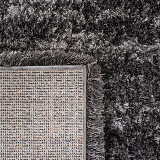 Safavieh Iceland Shag Isg511H Dark Grey/Ivory Rug - Safavieh - isg511h - 7r