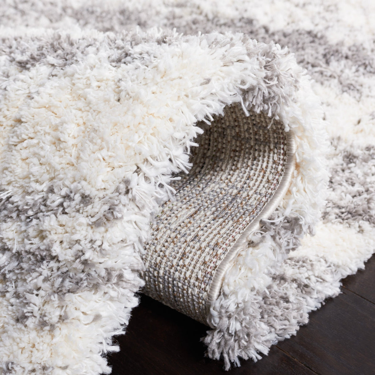 Safavieh Iceland Shag Isg512A Ivory/Grey Rugs - Safavieh - isg512a - 7r