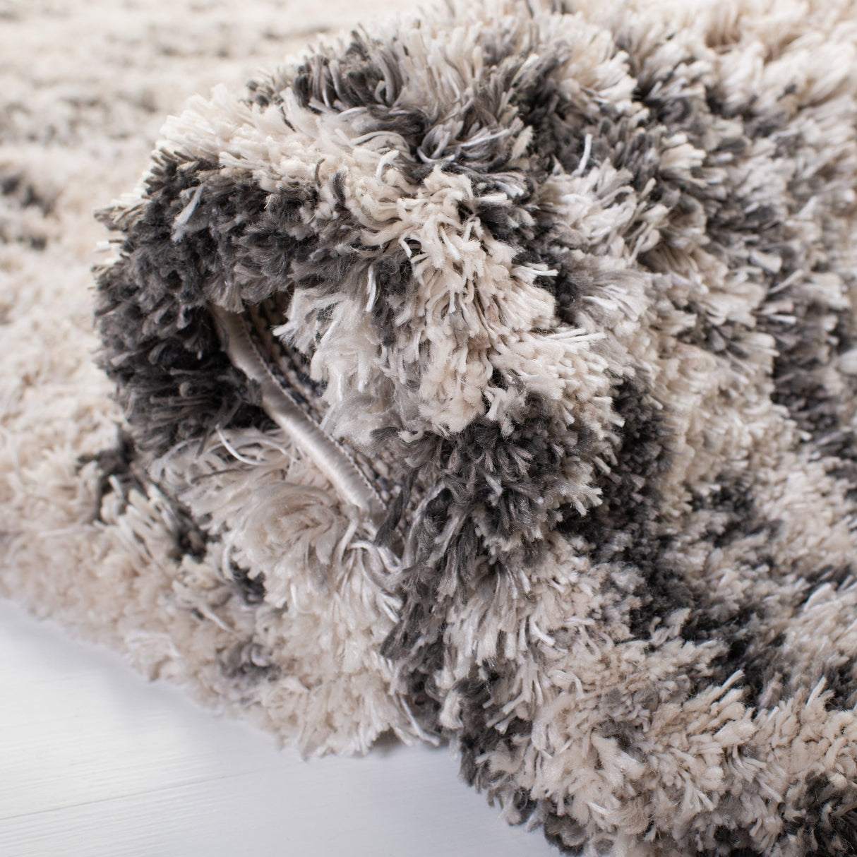 Safavieh Iceland Shag Isg518A Cream/Grey Rug - Safavieh - isg518a - 28