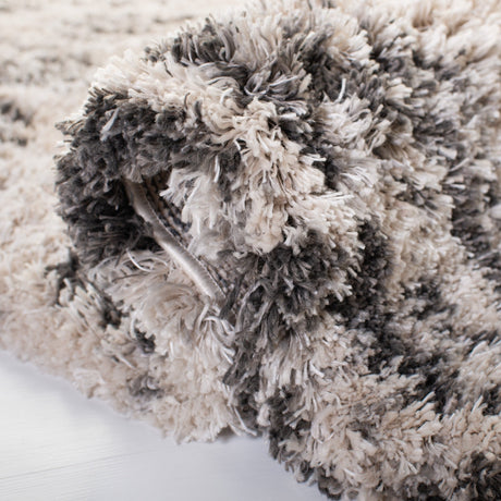 Safavieh Iceland Shag Isg518A Cream/Grey Rug - Safavieh - isg518a - 28