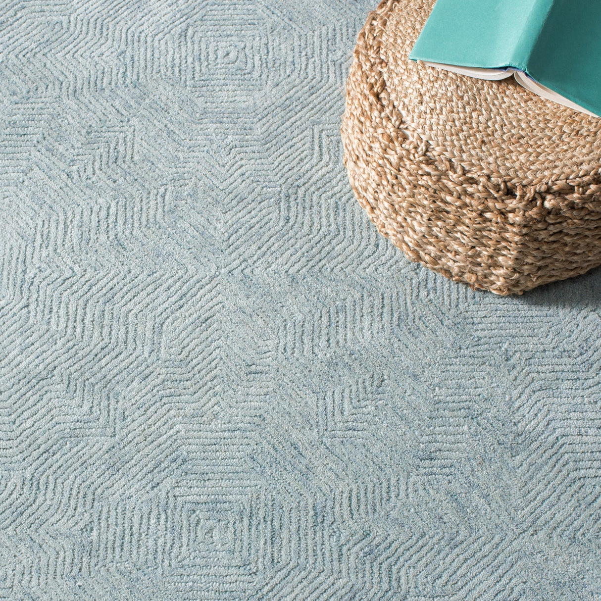 Safavieh Ikat Ikt506J Aqua Rugs - Safavieh - ikt506j - 6r