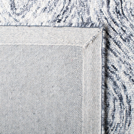 Safavieh Ikat Ikt631G Silver/Grey Rugs - Safavieh - ikt631g - 6r