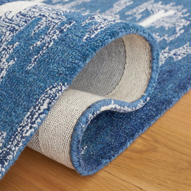 Safavieh Ikat Ikt652M Blue/Ivory Rug - Safavieh - ikt652m - 6r