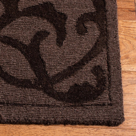 Safavieh Impressions 4'-0" x 6'-0" Rug in Brown