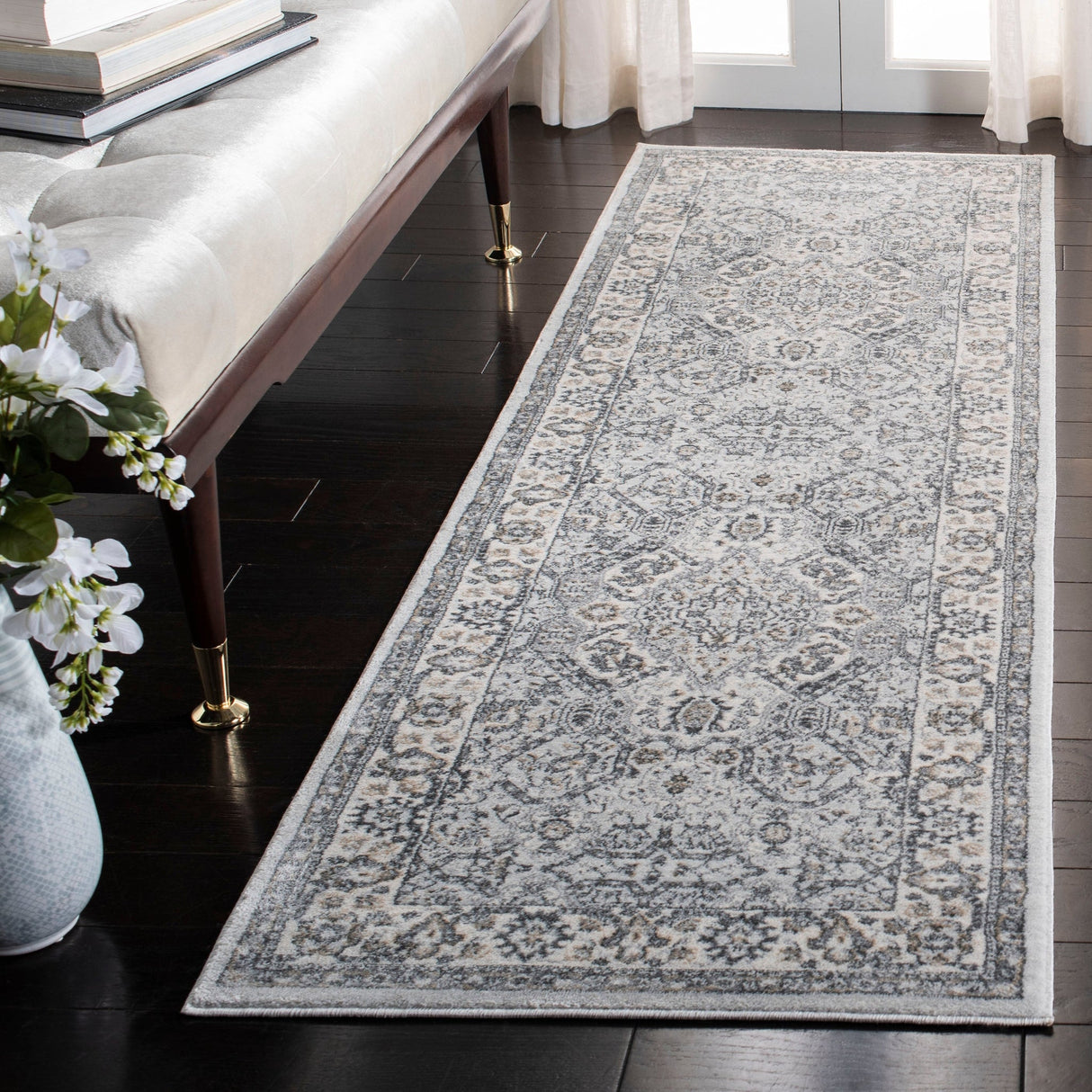 Safavieh Isabella Isa916G Light Grey/Cream Rug - Safavieh - isa916g - 8r