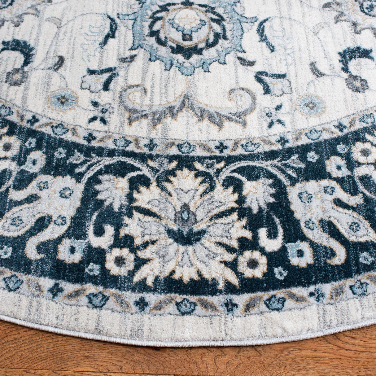 Safavieh Isabella Isa940A Cream/Navy Rug - Safavieh - isa940a - 4r
