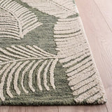 Safavieh Jardin 5'-0" x 8'-0" Rug in Grey / Ivory