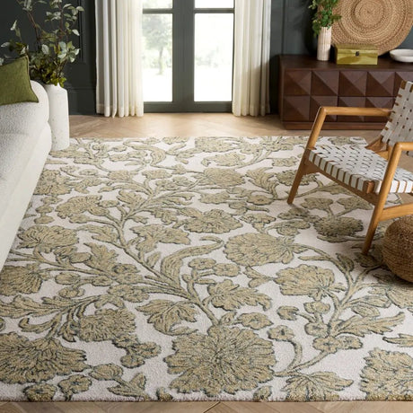 Safavieh Jardin 8'-0" x 10'-0" Rug in Ivory / Green
