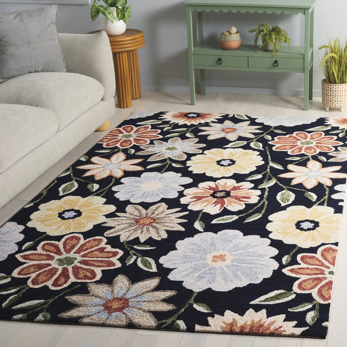 Safavieh Jardin 4'-0" x 6'-0" Rug in Black / Green