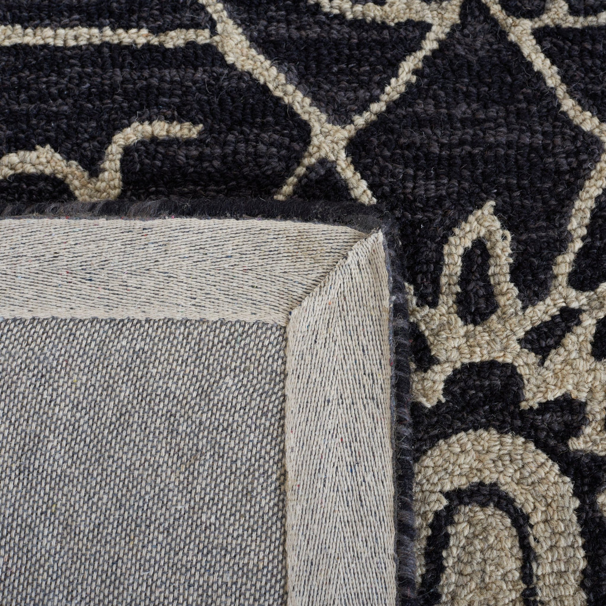 Safavieh Jardin Jar601Z Black/Ivory Rug - Safavieh - jar601z - 3