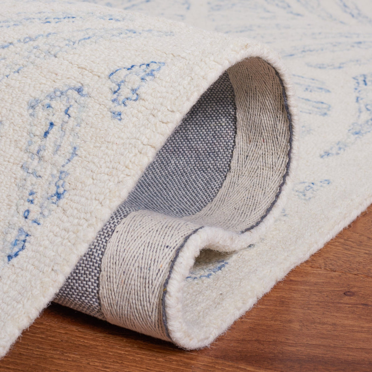 Safavieh Jardin Jar729M Ivory/Blue Rug - Safavieh - jar729m - 3