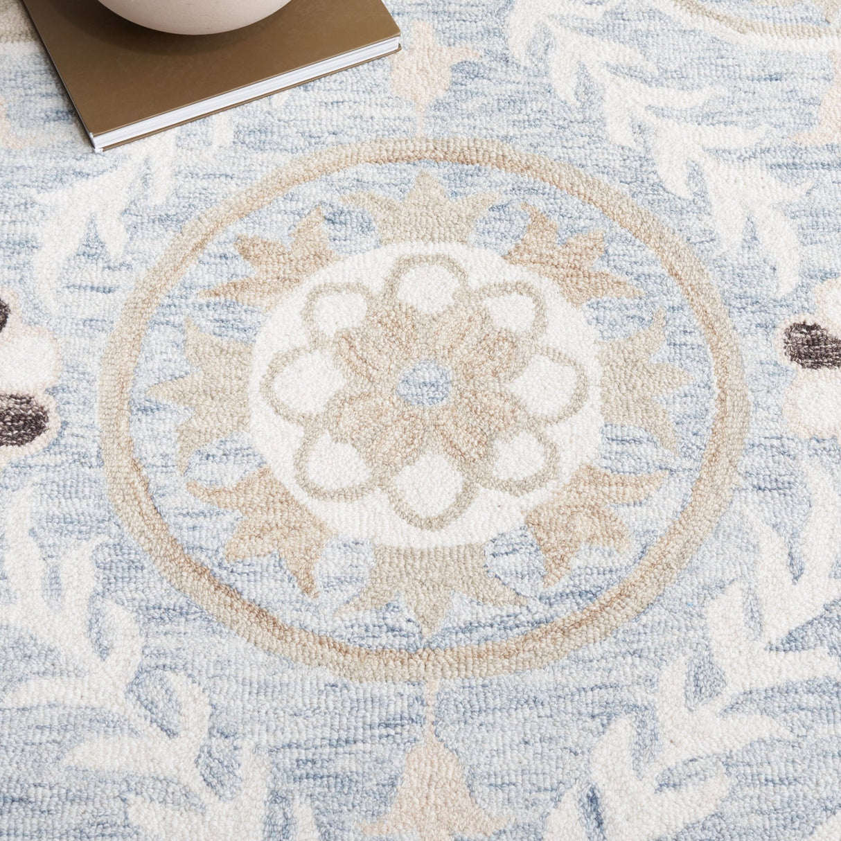 Safavieh Jardin Jar755G Light Grey/Ivory Rug - Safavieh - jar755g - 28