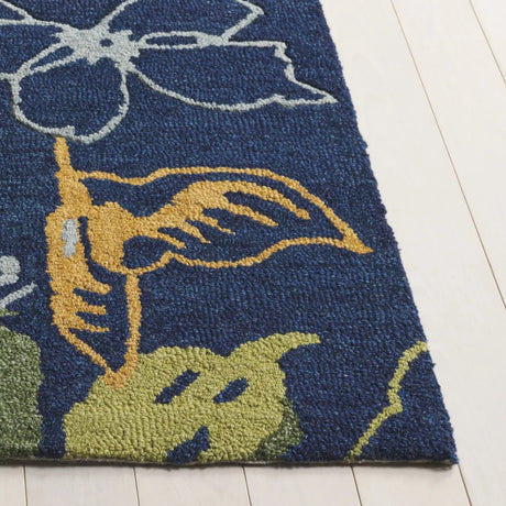 Safavieh Jardin 4'-0" x 6'-0" Rug in Blue / Green