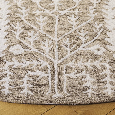 Safavieh Jardin 6'-0" x 6'-0" Rug in Light Brown / Ivory