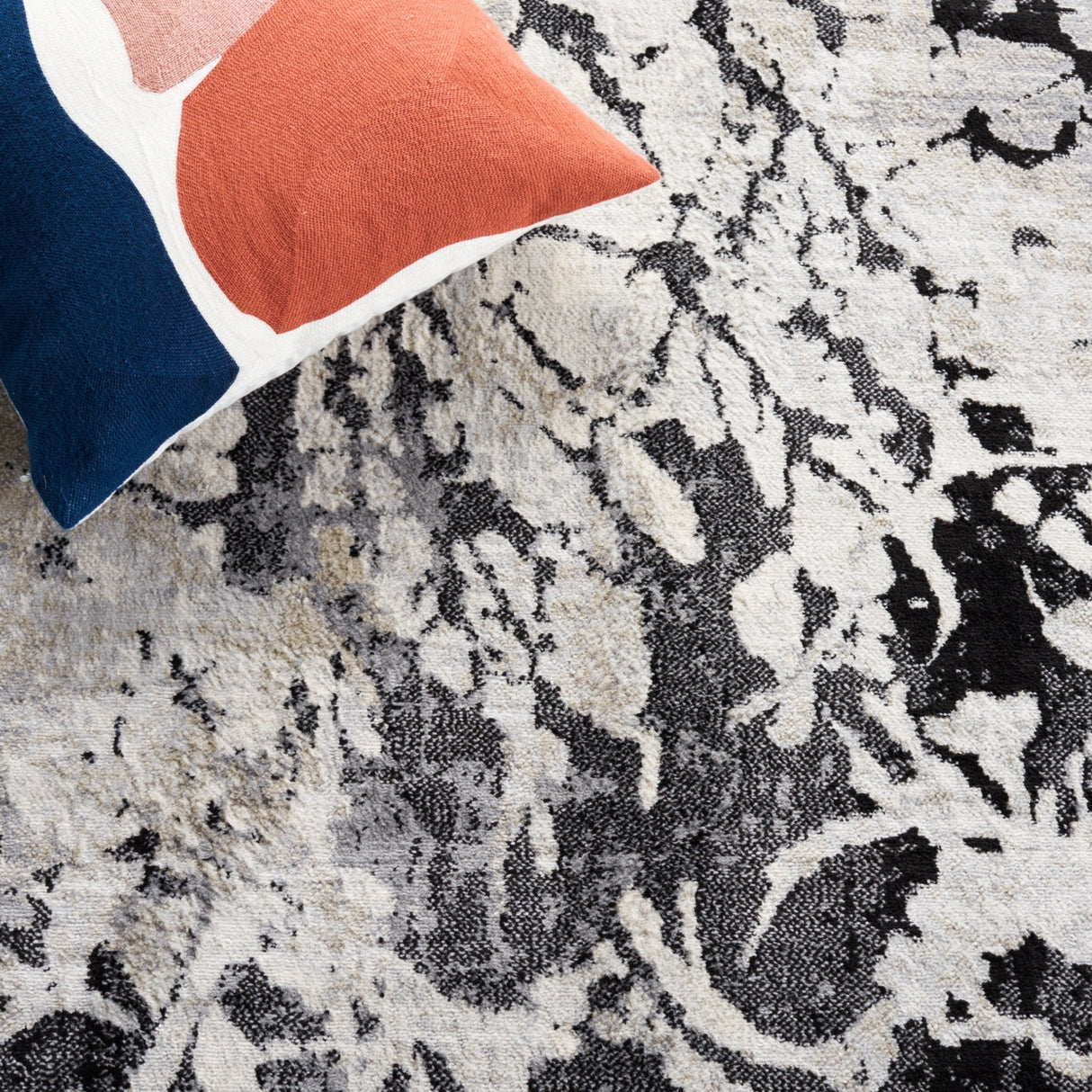 Safavieh Jasper Jsp136Z Black/Ivory Rug - Safavieh - jsp136z - 7r