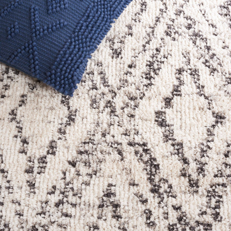 Safavieh Jericho Jer104A Ivory/Black Rug - Safavieh - jer104a - 7r