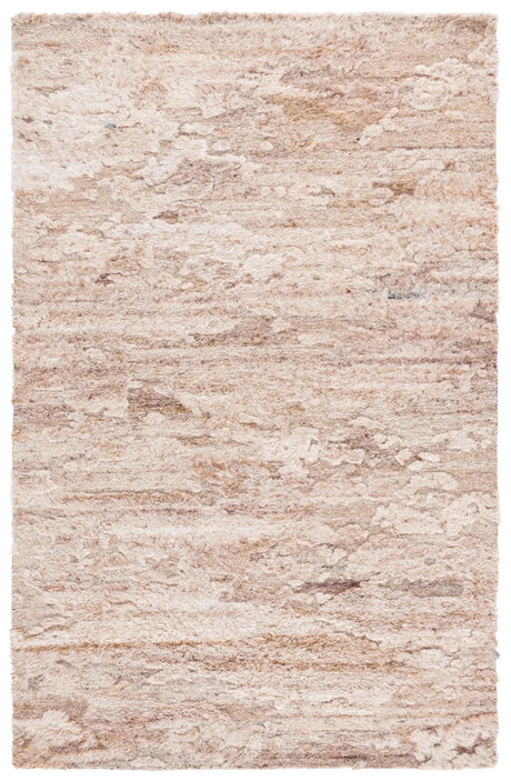Safavieh Kenya 4'-0" x 6'-0" Rug in Brown / Beige