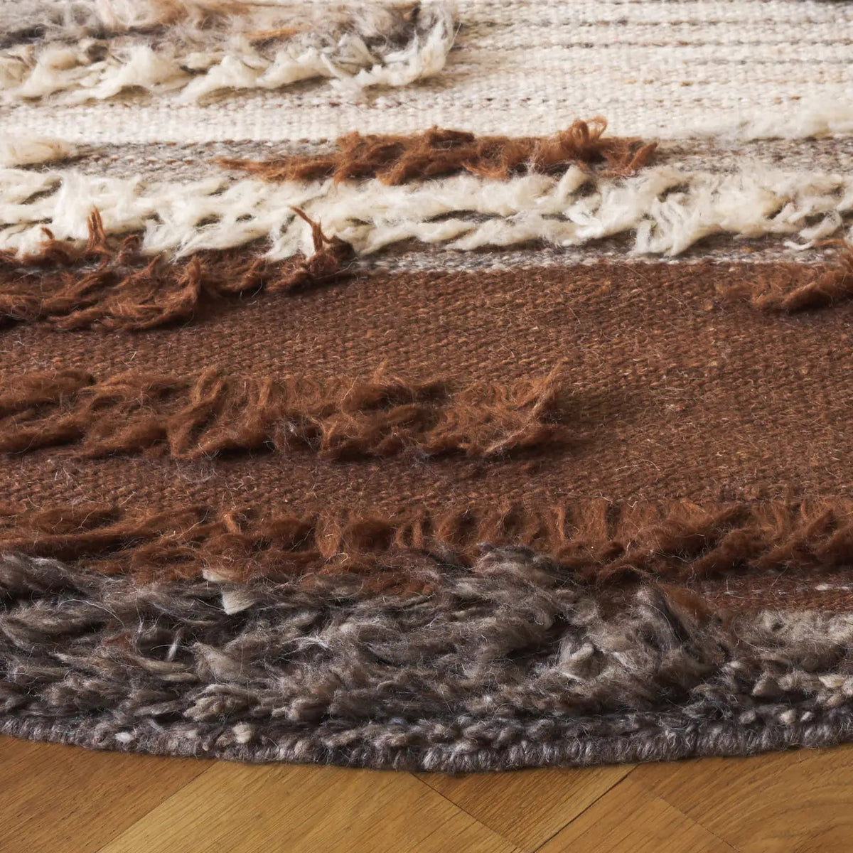 Safavieh Kenya 6'-0" x 6'-0" Rug in Grey / Brown