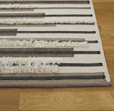 Safavieh Kenya 4'-0" x 6'-0" Rug in Brown / Ivory