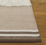Safavieh Kenya 4'-0" x 6'-0" Rug in Beige / Ivory