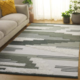 Safavieh Kenya 4'-0" x 6'-0" Rug in Sage / Ivory