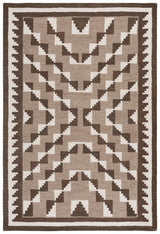 Safavieh Kenya 4'-0" x 6'-0" Rug in Brown / Ivory