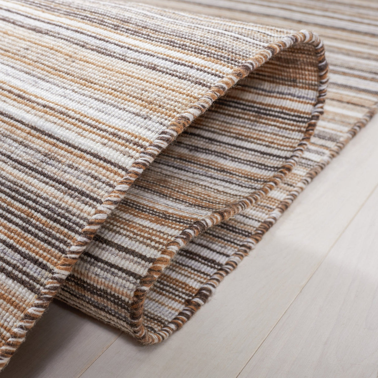 Safavieh Kilim Klm313T Brown/Yellow Rug - Safavieh - klm313t - 3