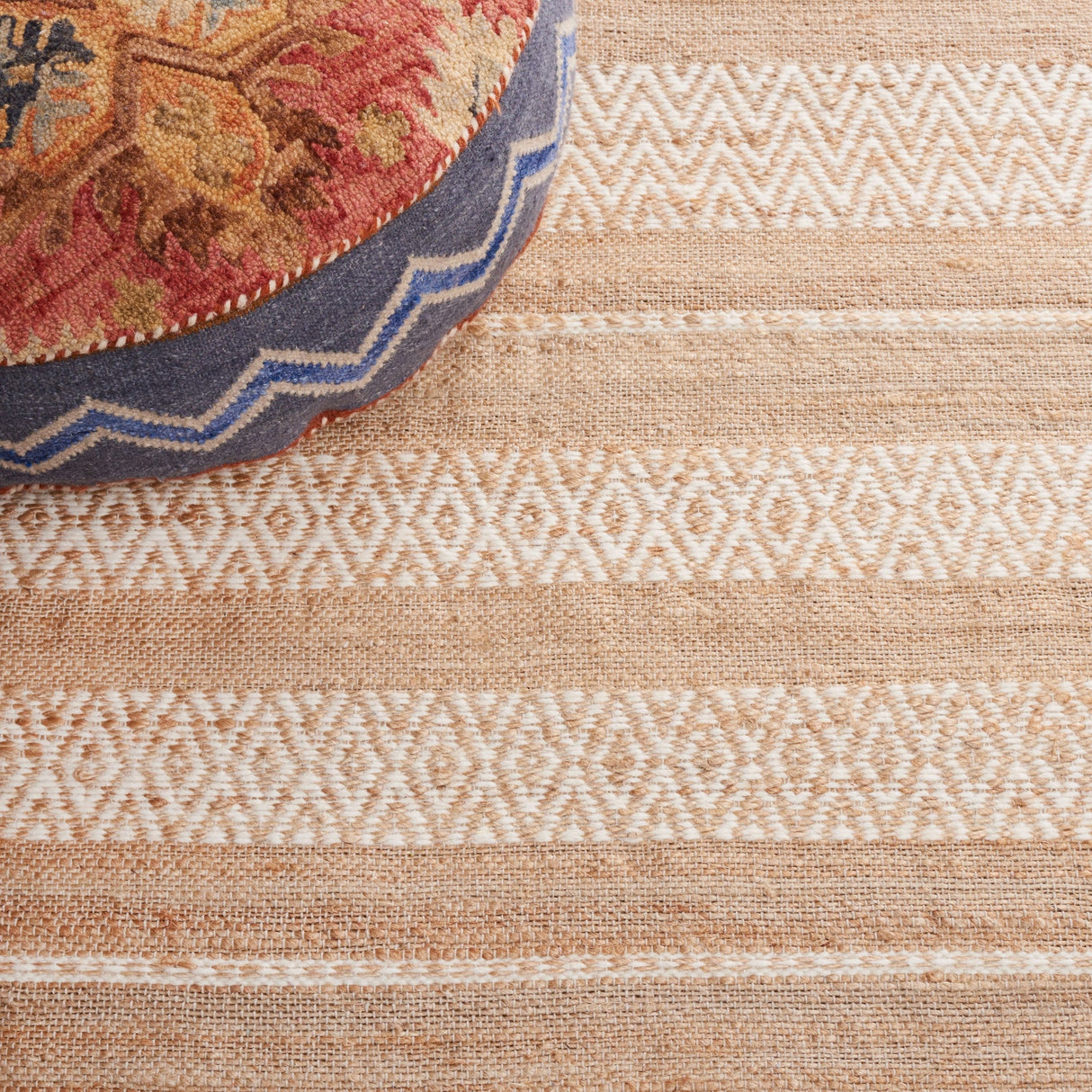 Safavieh Kilim Klm444A Natural/Ivory Rug - Safavieh - klm444a - 28