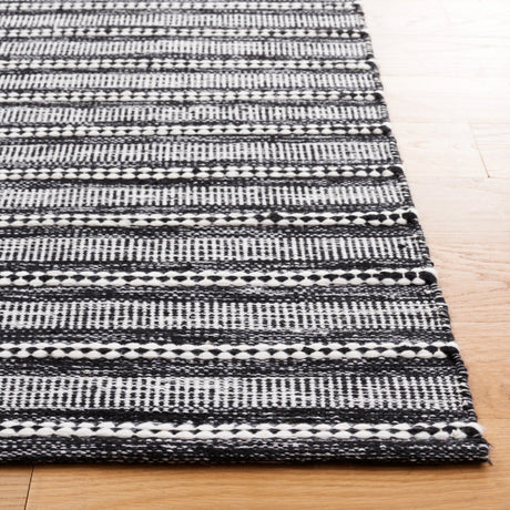 Safavieh Kilim Klm450Z Black/Ivory Rug - Safavieh - klm450z - 3