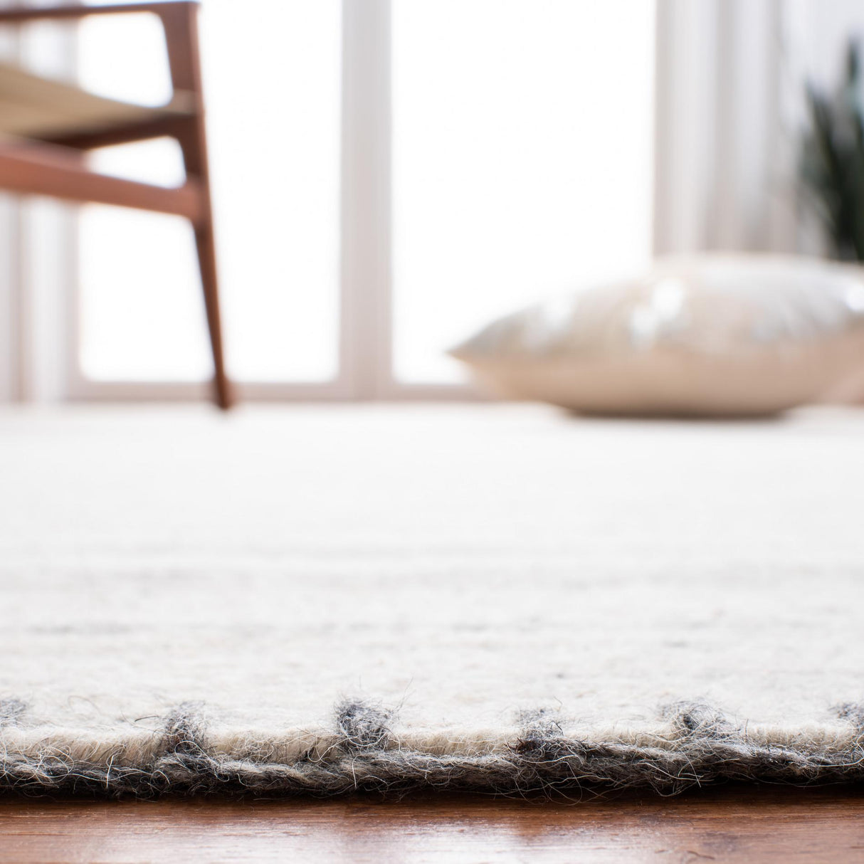 Safavieh Kilim Klm651B Beige/Light Grey Rugs - Safavieh - klm651b - 29