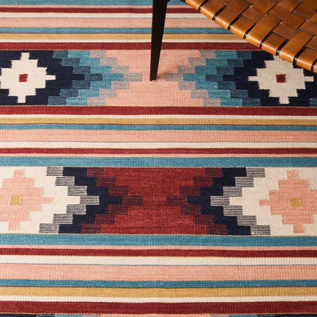 Safavieh Kilim Klm713U Light Pink/Blue Rug - Safavieh - klm713u - 29