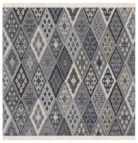 Safavieh Kilim 6'-0" x 6'-0" Rug in Black / Grey