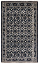 Safavieh Kilim 4'-0" x 6'-0" Rug in Black / Ivory