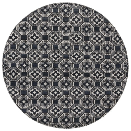 Safavieh Kilim 6'-0" x 6'-0" Rug in Black / Ivory