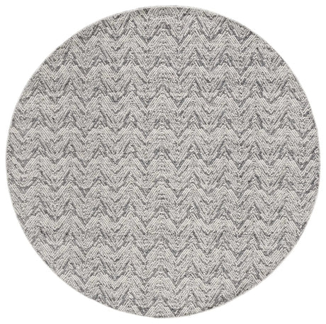 Safavieh Kilim 6'-0" x 6'-0" Rug in Beige / Black