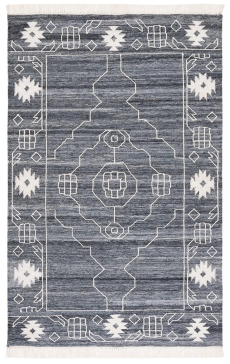 Safavieh Kilim 4'-0" x 6'-0" Rug in Black / Ivory