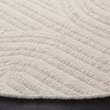 Safavieh Kilim 6'-0" x 6'-0" Rug in Light Grey / Ivory