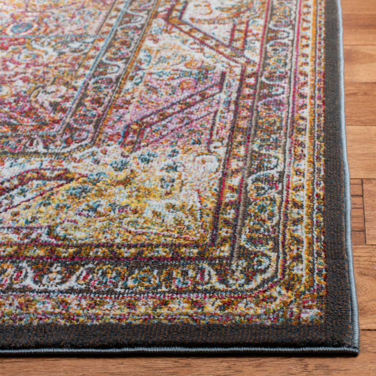 Safavieh Luxor Lux322A Ivory/Fuchsia Rug - Safavieh - lux322a - 7r