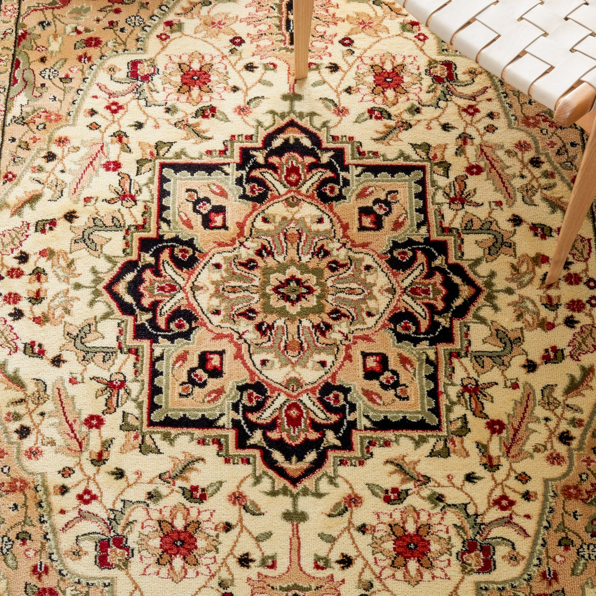 Safavieh Lyndhurst Lnh330C Beige/Black Rug - Safavieh - lnh330c - 6r
