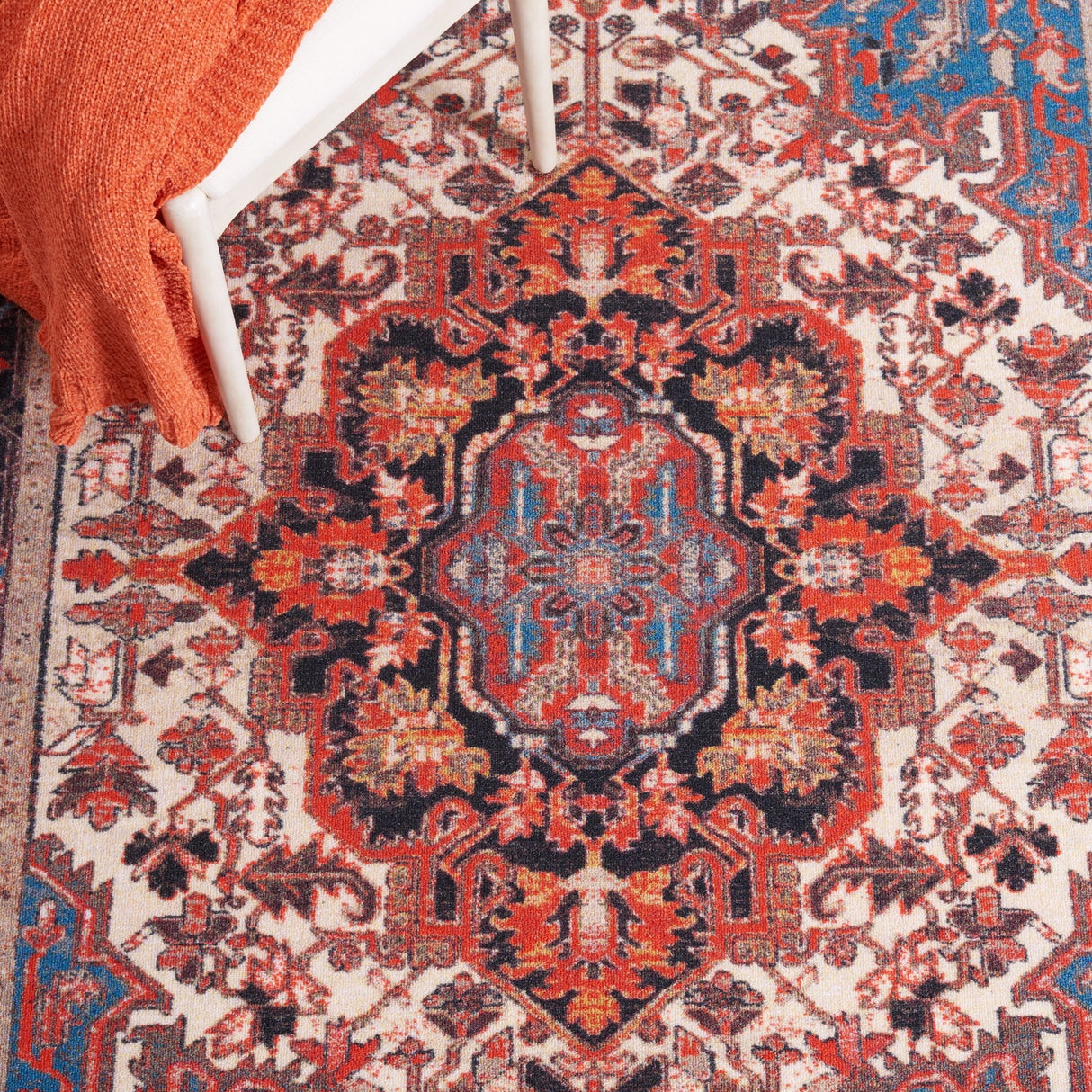 Safavieh Machine Washable Journey Jny107A Ivory/Red Rug - Safavieh - jny107a - 7r