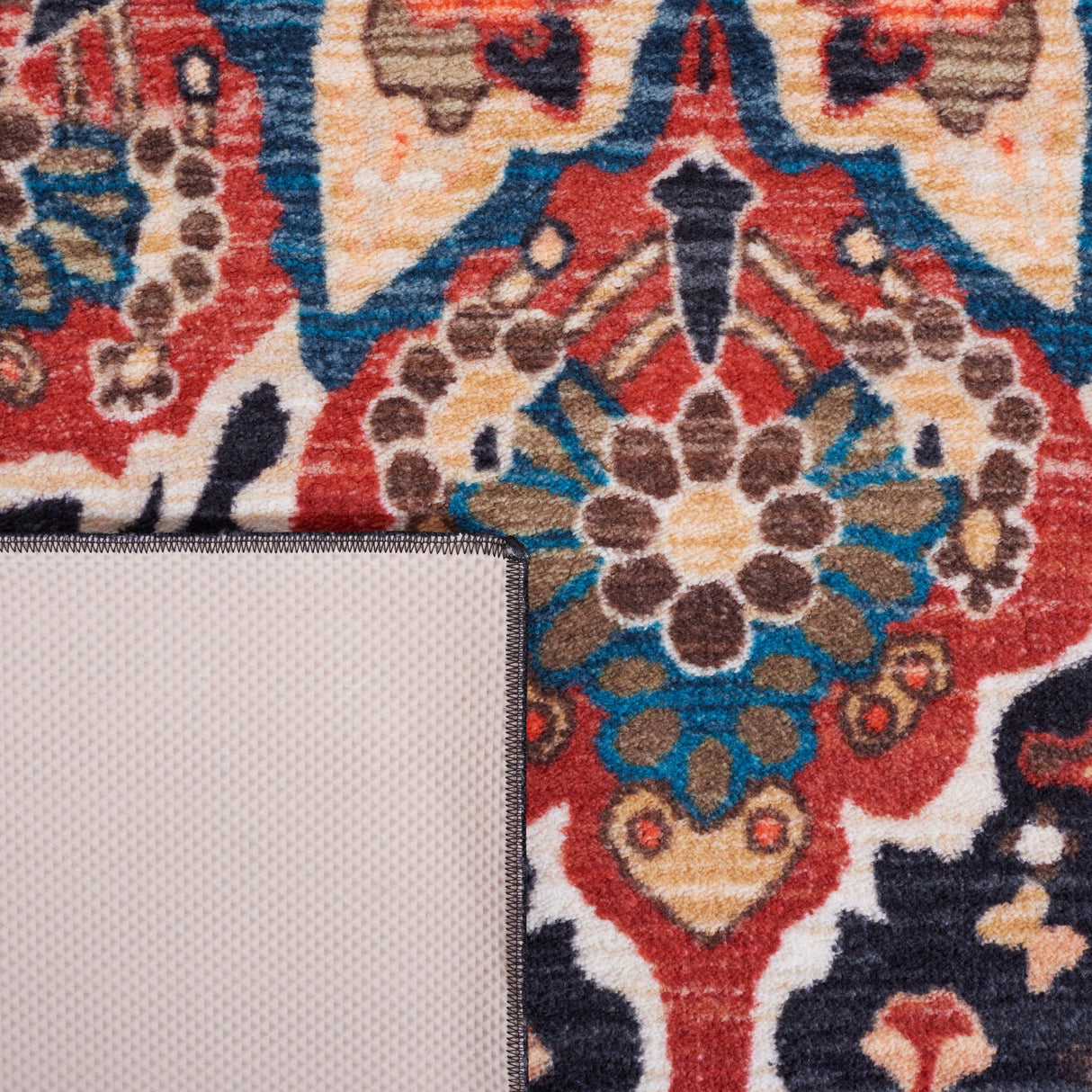 Safavieh Machine Washable Riviera Riv155Q Red/Navy Rug - Safavieh - riv155q - 7r