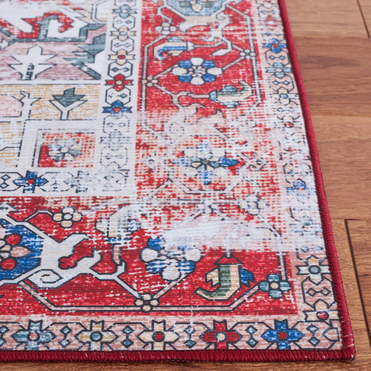 Safavieh Machine Washable Tucson Tsn102M Blue/Red Rug - Safavieh - tsn102m - 4r