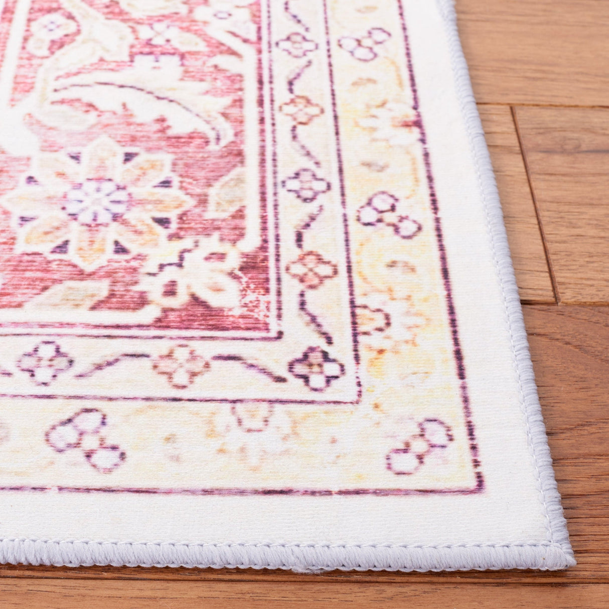 Safavieh Machine Washable Tucson Tsn107B Beige/Rust Rug - Safavieh - tsn107b - 4r