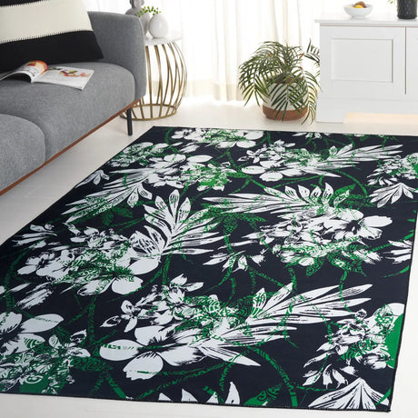 Safavieh Malibu 4'-0" x 6'-0" Rug in Black / Green
