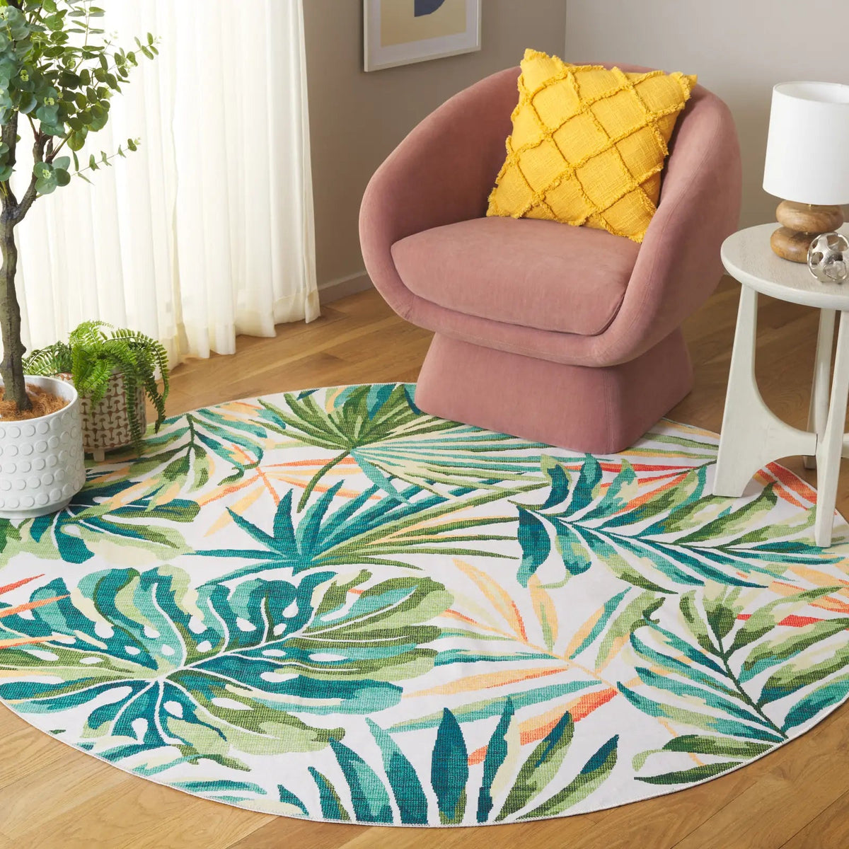 Safavieh Malibu 6'-0" x 6'-0" Rug in Ivory / Green