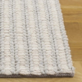 Safavieh Manhattan 4'-0" x 6'-0" Rug in Ivory / Grey