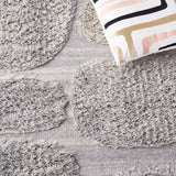 Safavieh Manhattan Man550F Grey Rug.
