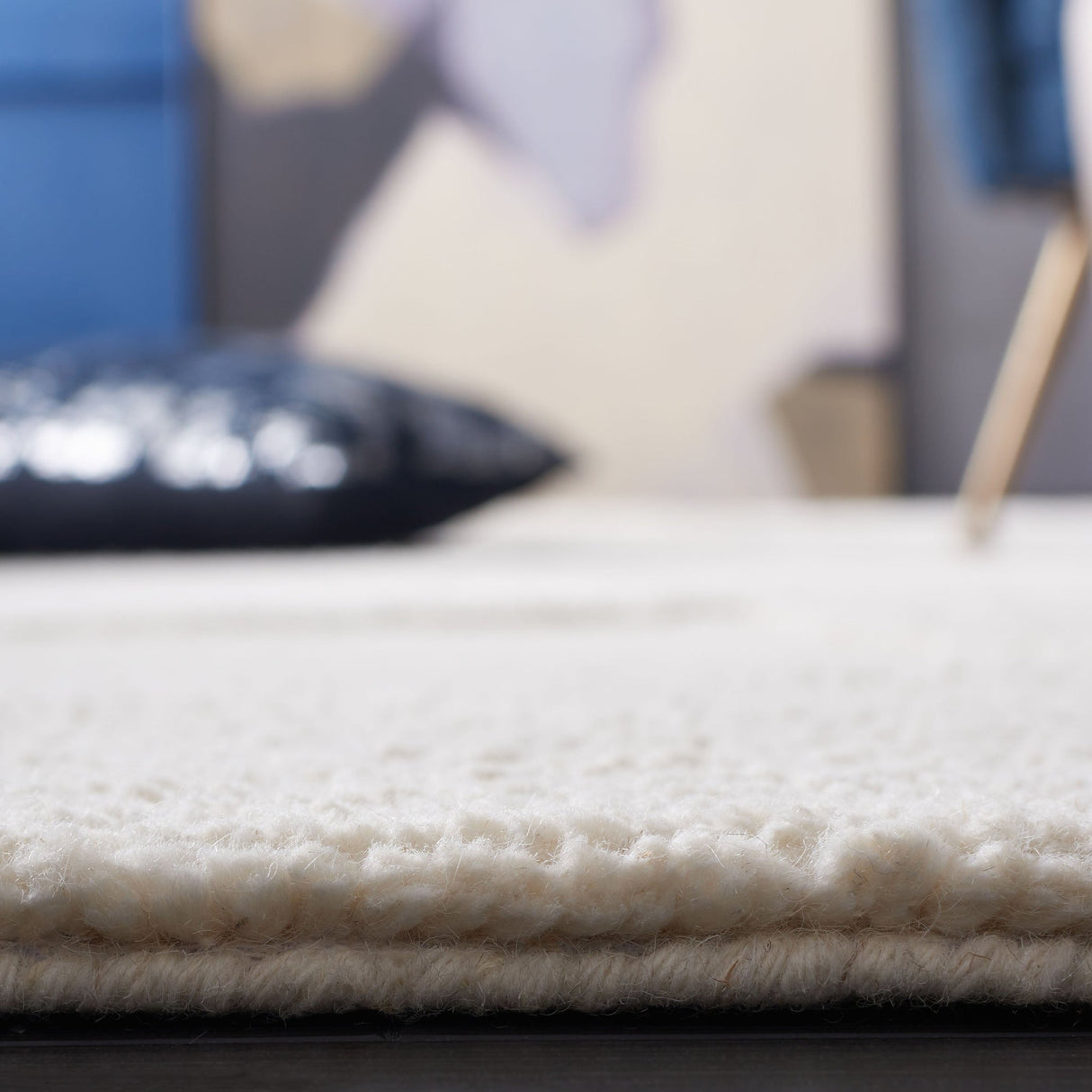 Safavieh Manhattan Man577A Ivory/Beige Rug.