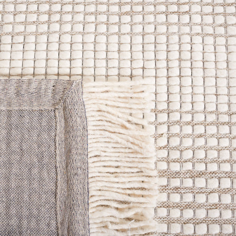 Safavieh Marbella Mrb208A Ivory/Beige Rug.