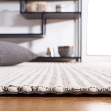 Safavieh Marbella Mrb208T Ivory/Dark Brown Rug.